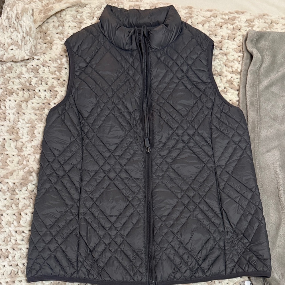 Jockey Women's Charcoal Quilted Vest